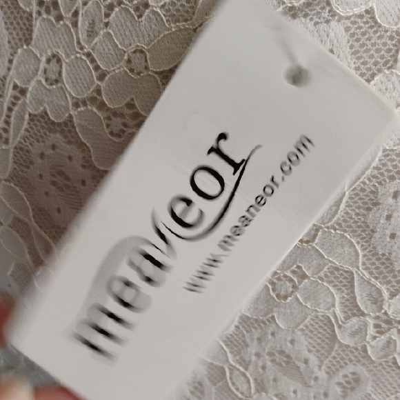 Gorgeous Spring Cardigan - Picture 6 of 8